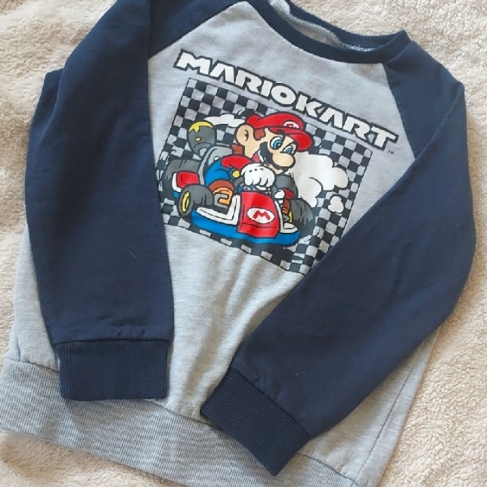 Mario Kart Kids' Navy and Gray Sweatshirt